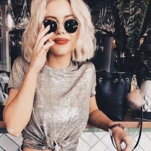 Sexy slim cut silver lurex knitted tshirt